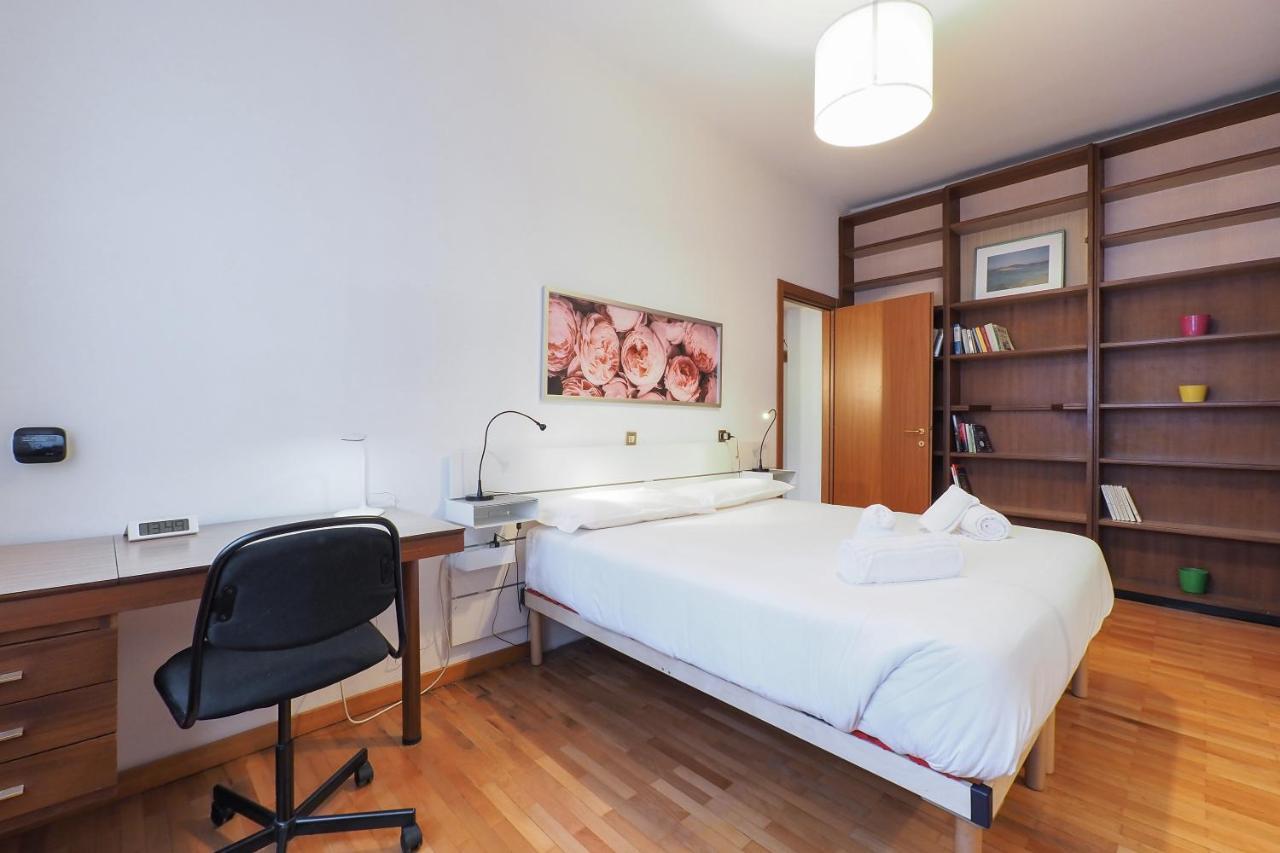 Primopiano - Tolmezzo Apartment Milan Luaran gambar