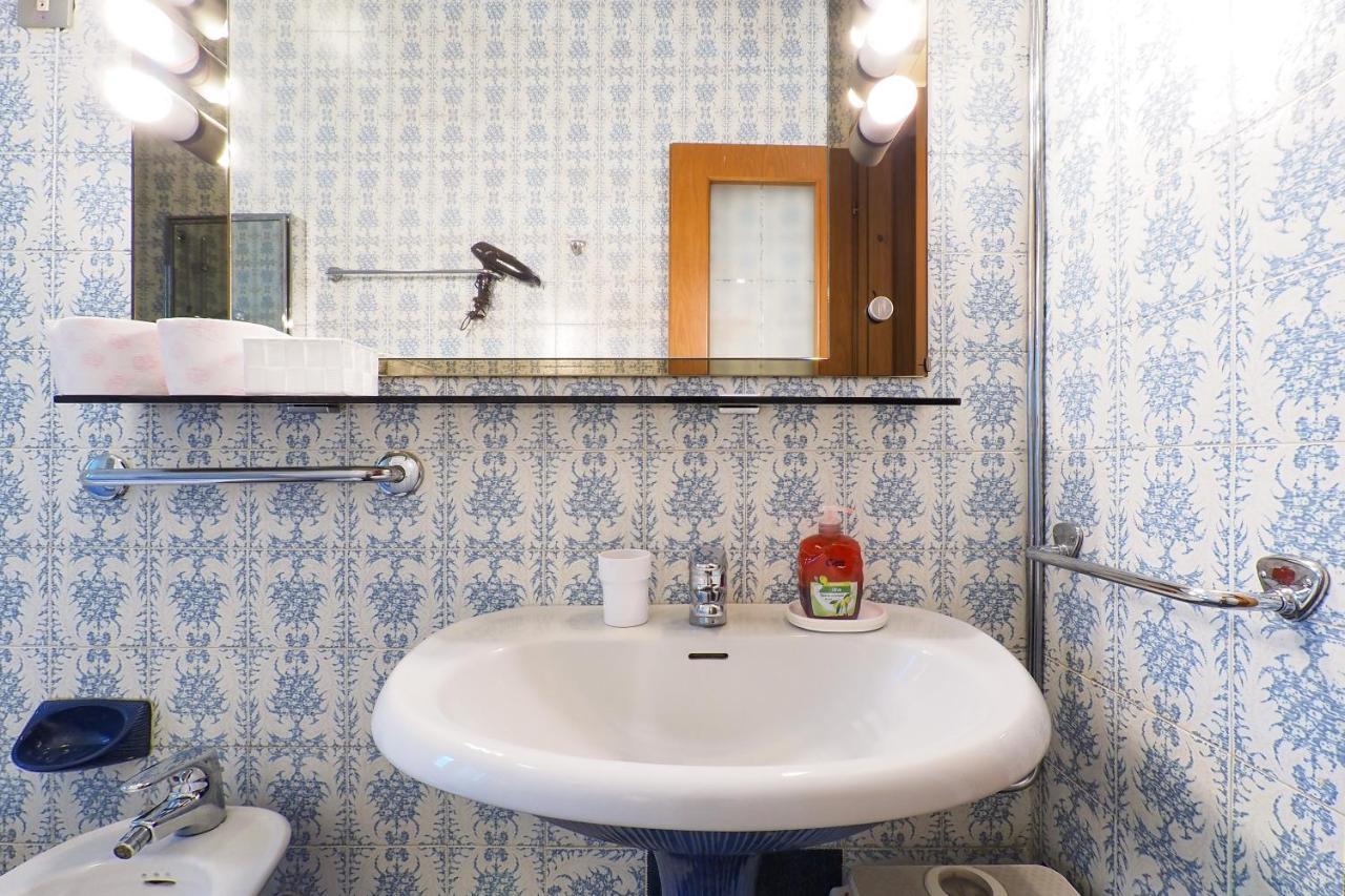Primopiano - Tolmezzo Apartment Milan Luaran gambar