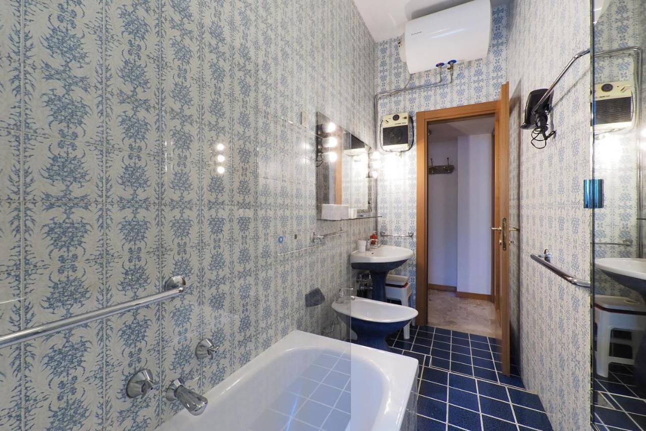 Primopiano - Tolmezzo Apartment Milan Luaran gambar